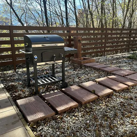 Pri Potoku 2 Dağ evi Valča